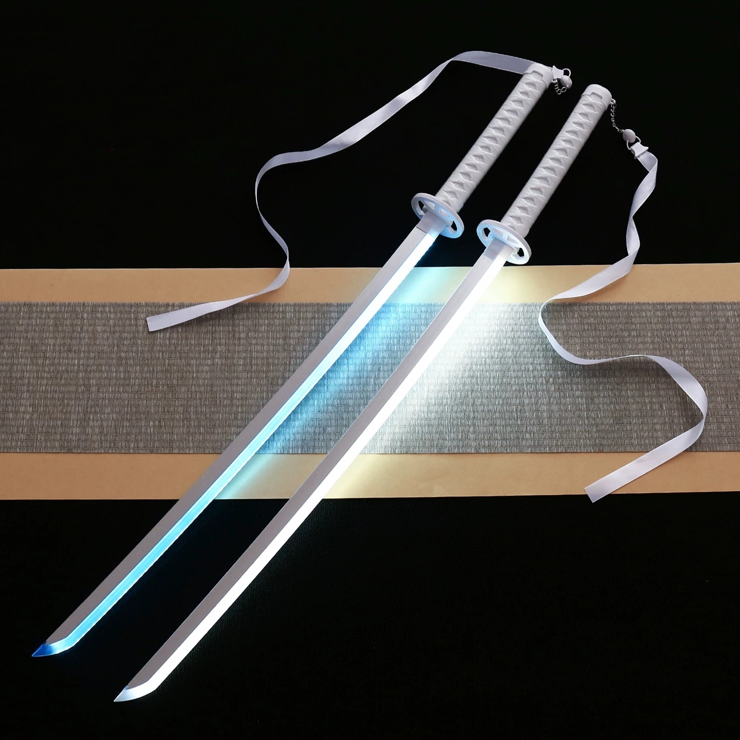 40inch Glow Bleach Katana Led  - đánh giá và giá Cosplay Prop Katana